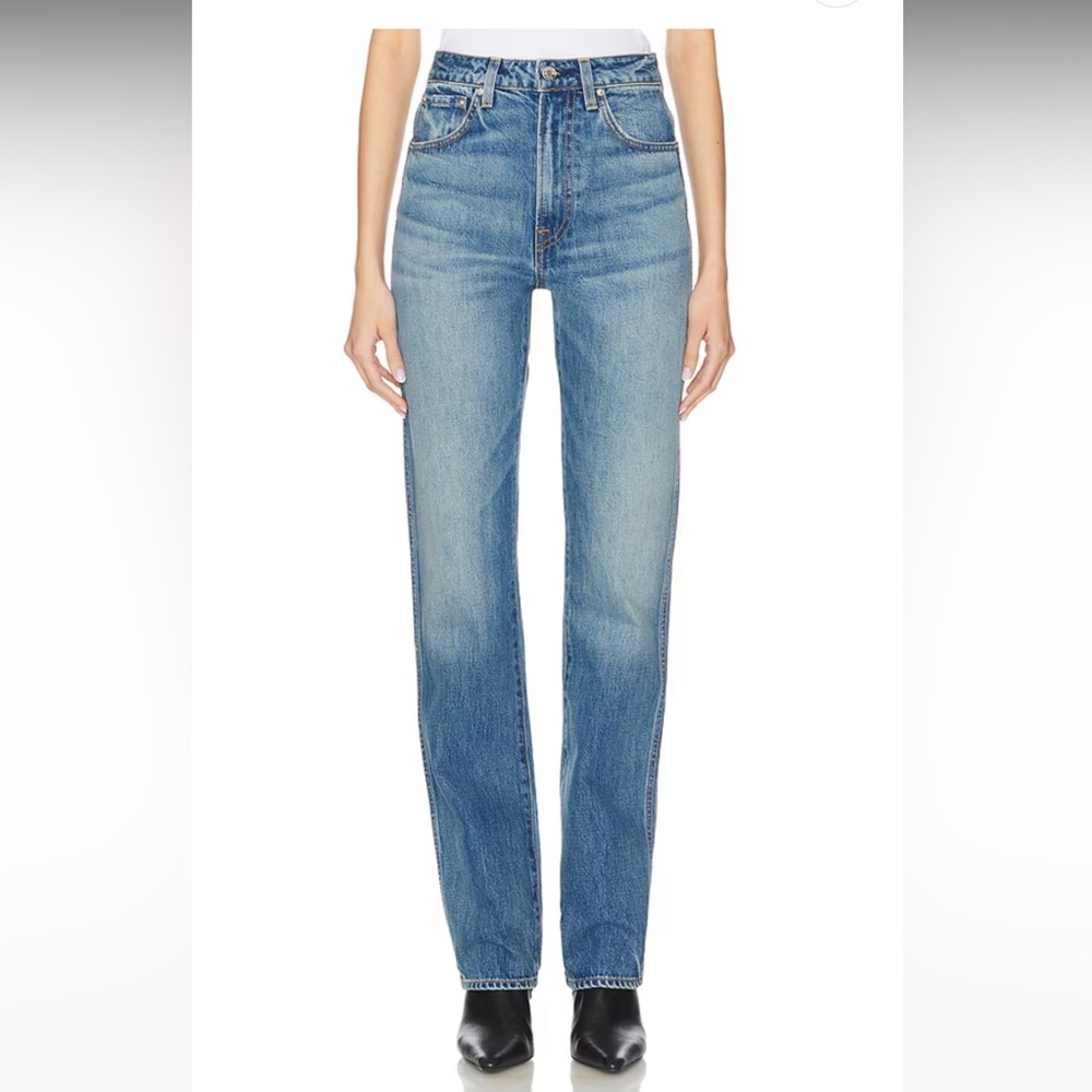 GRLFRND Women's Straight Leg Jeans in Light Blue Wash